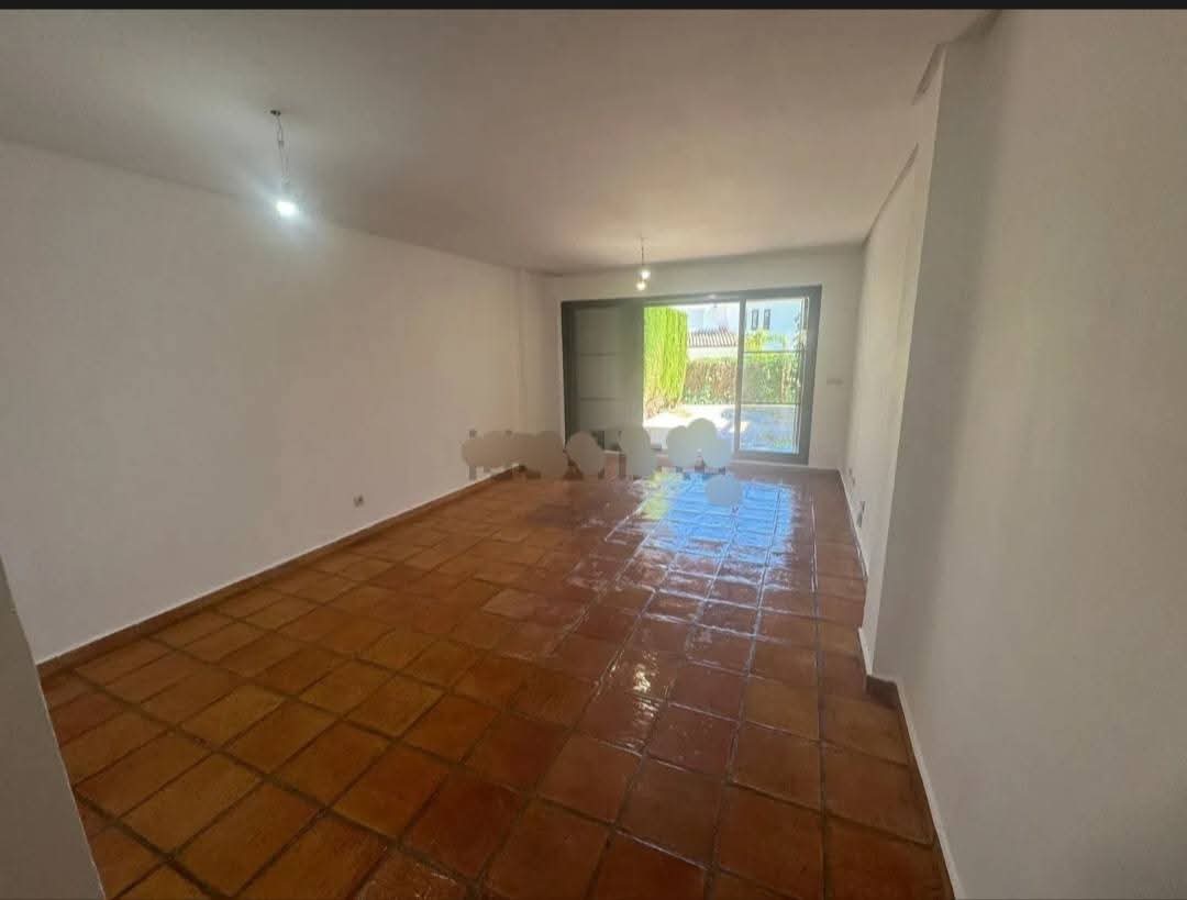 Akciós áron eladó villa Finestraton! - Kép 6