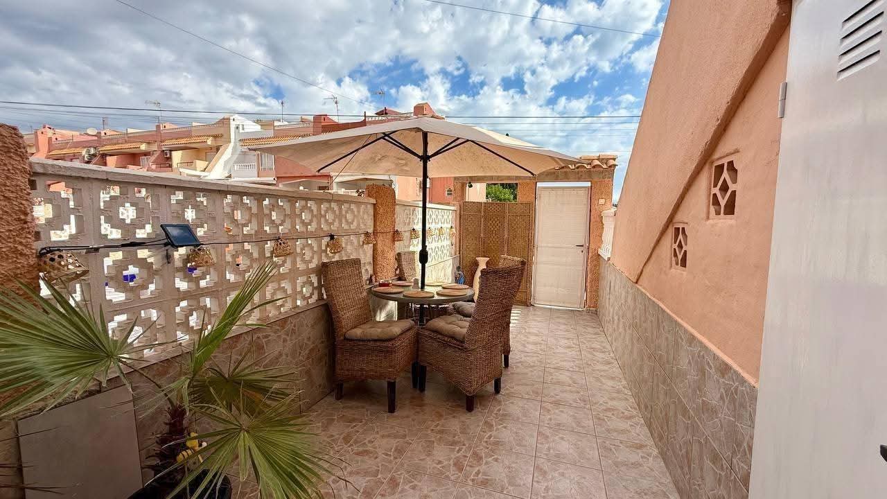 Felújított bungaló Torreviejában - Kép 3
